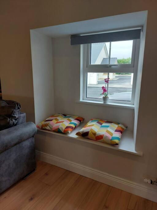 Stunning New 3 Bed Townhouse Hébergement de vacances *
